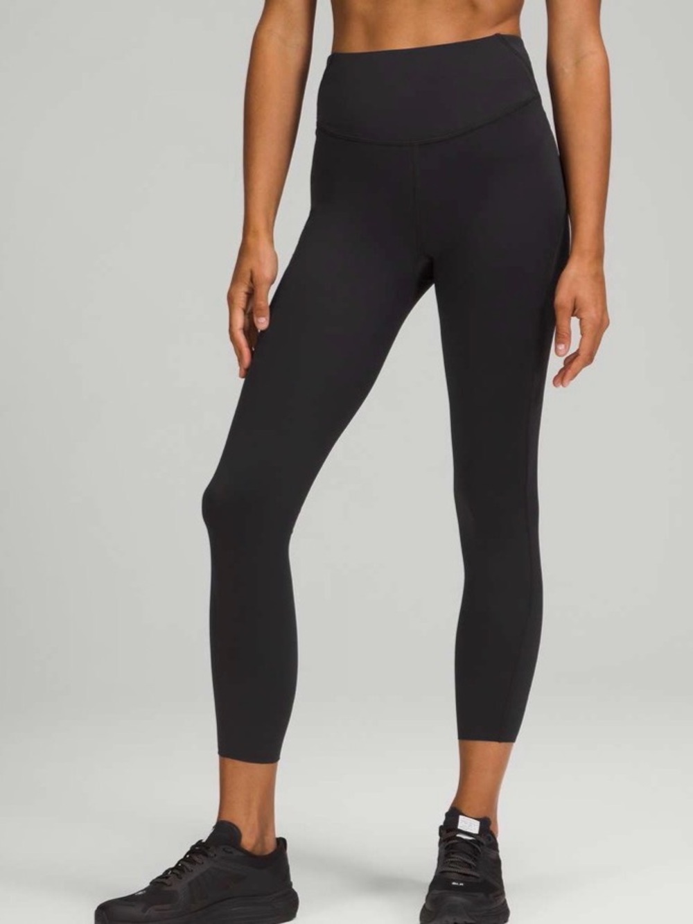 Lululemon Base Pace High-Rise Tight 25” Black Leggings Size 6